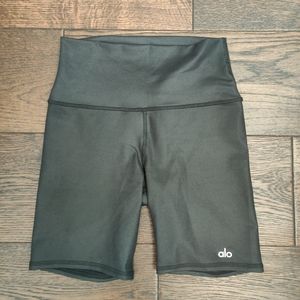 Alo Yoga 7" High Waist Biker shorts